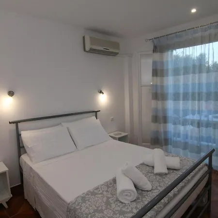 Sea Breeze Apartment